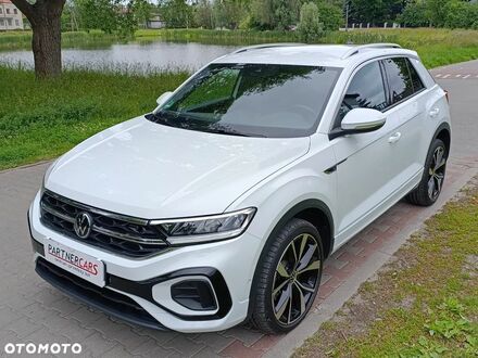 Фольксваген Ті-Рок 2022 у Європі на Automoto.ua Білий Фольксваген Ті-Рок, об'ємом двигуна 1 л та пробігом 19 тис. км за 28306 $, фото 1 на Automoto.ua