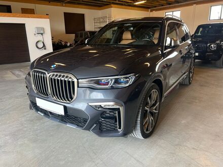 БМВ X7 2019 у Європі на Automoto.ua Сірий БМВ X7, об'ємом двигуна 2.99 л та пробігом 138 тис. км за 60996 $, фото 1 на Automoto.ua