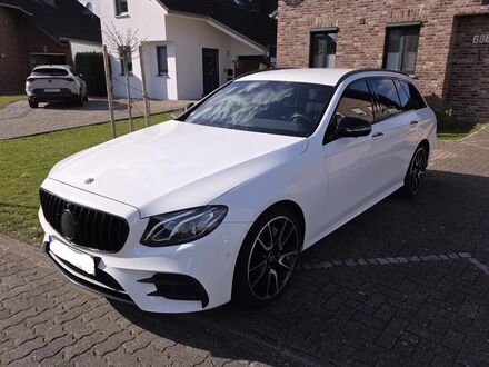 Мерседес E 43 AMG 2018 в Европе на Automoto.ua Мерседес E 43 AMG, объемом двигателя 3 л и пробегом 155 тыс. км за 33699 $, фото 1 на Automoto.ua