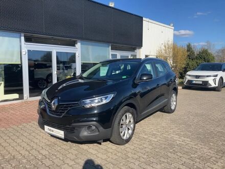 Рено Kadjar 2019 в Европе на Automoto.ua Черный Рено Kadjar, объемом двигателя 1.33 л и пробегом 105 тыс. км за 12102 $, фото 1 на Automoto.ua