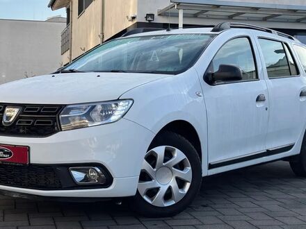 Дачия Логан 2019 в Европе на Automoto.ua Белый Дачия Логан, объемом двигателя 1 л и пробегом 64 тыс. км за 11862 $, фото 1 на Automoto.ua