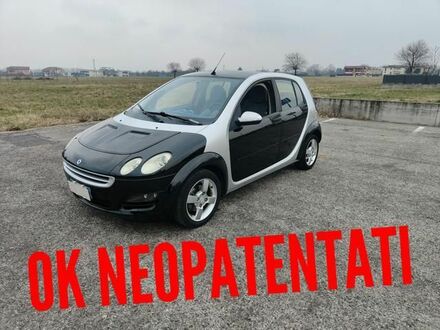 Смарт Форфор 2006 в Европе на Automoto.ua Черный Смарт Форфор, объемом двигателя 1.49 л и пробегом 275 тыс. км за 1741 $, фото 1 на Automoto.ua