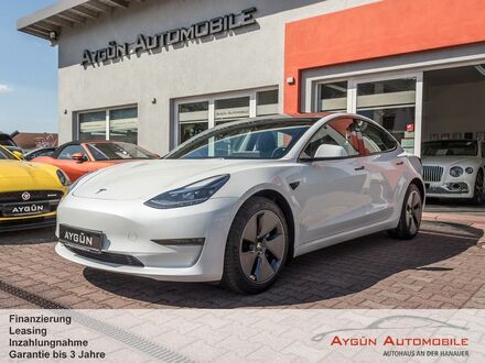 Тесла Модель 3 2023 в Европе на Automoto.ua Белый Тесла Модель 3, объемом двигателя 0 л и пробегом 22 тыс. км за 39570 $, фото 1 на Automoto.ua