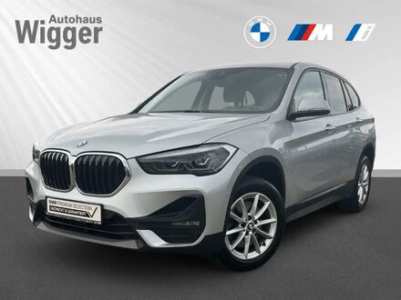 БМВ Х1 2021 в Европе на Automoto.ua Серебряный БМВ Х1, объемом двигателя 2 л и пробегом 100 тыс. км за 28841 $, фото 1 на Automoto.ua