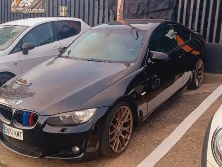 БМВ 330 2010 в Европе на Automoto.ua Черный БМВ 330, объемом двигателя 2.99 л и пробегом 219 тыс. км за 13519 $, фото 1 на Automoto.ua