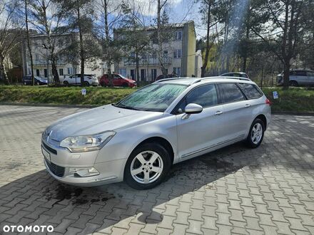 Ситроен С5 2011 в Европе на Automoto.ua Серый Ситроен С5, объемом двигателя 1 л и пробегом 235 тыс. км за 3874 $, фото 1 на Automoto.ua