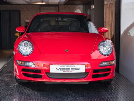 Порше 997 2007 в Европе на Automoto.ua Красный Порше 997, объемом двигателя 0 л и пробегом 118391 тыс. км за 57500 $, фото 1 на Automoto.ua