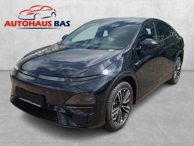 Xpeng G6 2025 в Европе на Automoto.ua Черный Xpeng G6, объемом двигателя 0 л и пробегом 5 тыс. км за 50982 $, фото 1 на Automoto.ua