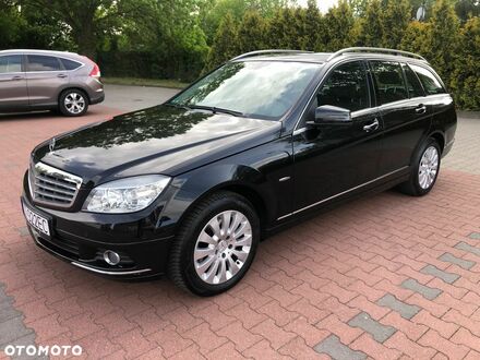 Мерседес Ц-Класс 2009 в Европе на Automoto.ua Черный Мерседес Ц-Класс, объемом двигателя 1 л и пробегом 207 тыс. км за 32900 $, фото 1 на Automoto.ua
