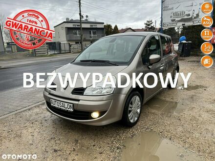 Рено Модус 2010 в Европе на Automoto.ua Бежевый Рено Модус, объемом двигателя 1 л и пробегом 129 тыс. км за 3366 $, фото 1 на Automoto.ua