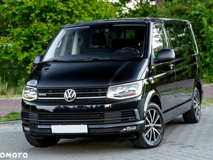 Фольксваген Мультиван 2017 у Європі на Automoto.ua Чорний Фольксваген Мультиван, об'ємом двигуна 1 л та пробігом 207 тис. км за 30243 $, фото 1 на Automoto.ua