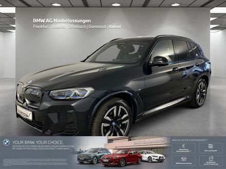 БМВ iX3 2024 у Європі на Automoto.ua Чорний БМВ iX3, об'ємом двигуна 0 л та пробігом 11 тис. км за 63897 $, фото 1 на Automoto.ua