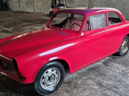Вольво Amazon 1970 у Європі на Automoto.ua Червоний Вольво Amazon, об'ємом двигуна 2 л та пробігом 1000 тис. км за 1745 $, фото 1 на Automoto.ua