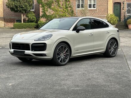 Порше Каен 2023 в Европе на Automoto.ua Бежевый Порше Каен, объемом двигателя 4 л и пробегом 9 тыс. км за 146081 $, фото 1 на Automoto.ua