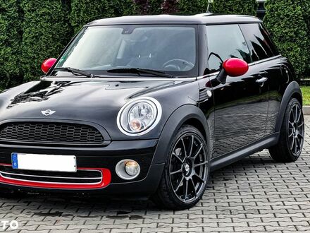 Міні Cooper, об'ємом двигуна 1.6 л та пробігом 148 тис. км за 4298 $, фото 1 на Automoto.ua