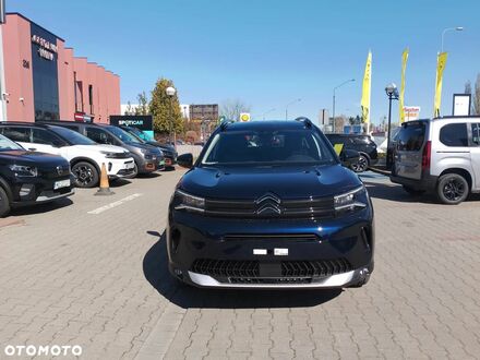 Ситроен C5 Aircross 2025 в Европе на Automoto.ua Ситроен C5 Aircross, объемом двигателя 1 л и пробегом 2 тыс. км за 135750 $, фото 1 на Automoto.ua