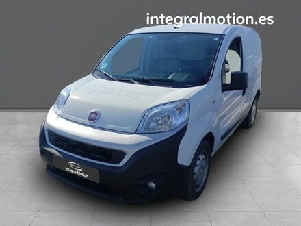 Фіат Fiorino 2020 у Європі на Automoto.ua Білий Фіат Fiorino, об'ємом двигуна 1.25 л та пробігом 102 тис. км за 10307 $, фото 1 на Automoto.ua