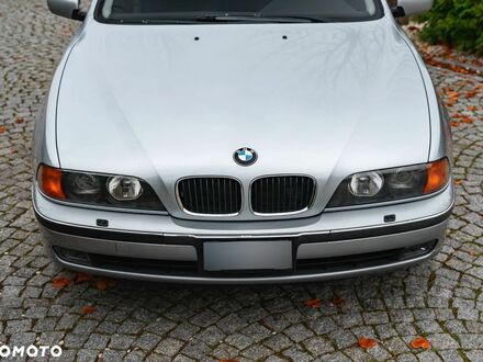 БМВ 5 Серія 1997 у Європі на Automoto.ua Сірий БМВ 5 Серія, об'ємом двигуна 2.79 л та пробігом 26 тис. км за 69500 $, фото 1 на Automoto.ua