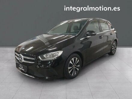 Мерседес Б 180 2020 в Европе на Automoto.ua Черный Мерседес Б 180, объемом двигателя 1.46 л и пробегом 96 тыс. км за 25555 $, фото 1 на Automoto.ua