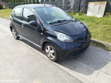 Тойота Айго 2008 в Европе на Automoto.ua Черный Тойота Айго, объемом двигателя 1 л и пробегом 138 тыс. км за 1187 $, фото 1 на Automoto.ua