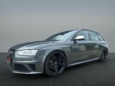 Ауди РС4 2013 в Европе на Automoto.ua Серый Ауди РС4, объемом двигателя 4.16 л и пробегом 147 тыс. км за 29705 $, фото 1 на Automoto.ua