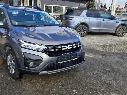 Дачия Sandero StepWay 2024 в Европе на Automoto.ua Серый Дачия Sandero StepWay, объемом двигателя 1 л и пробегом 3 тыс. км за 39999 $, фото 1 на Automoto.ua