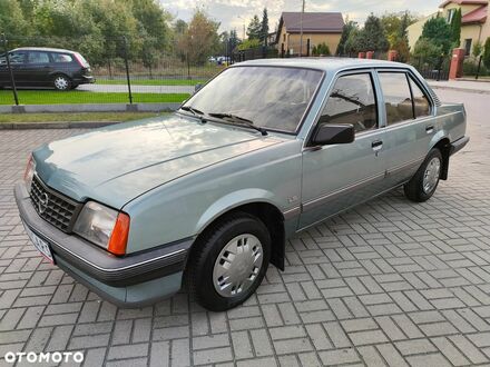 Опель Аскона 1985 в Европе на Automoto.ua Зеленый Опель Аскона, объемом двигателя 1 л и пробегом 37 тыс. км за 19800 $, фото 1 на Automoto.ua