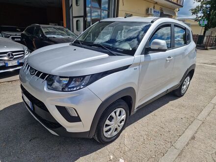Mahindra KUV100 2022 в Европе на Automoto.ua Серебряный Mahindra KUV100, объемом двигателя 1.2 л и пробегом 65 тыс. км за 11385 $, фото 1 на Automoto.ua