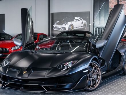 Ламборджини Авентадор 2021 в Европе на Automoto.ua Черный Ламборджини Авентадор, объемом двигателя 6.5 л и пробегом 1 тыс. км за 1113841 $, фото 1 на Automoto.ua