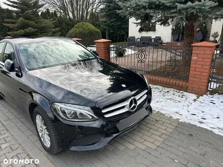 Мерседес Ц-Класс 2014 в Европе на Automoto.ua Черный Мерседес Ц-Класс, объемом двигателя 1 л и пробегом 390 тыс. км за 49500 $, фото 1 на Automoto.ua