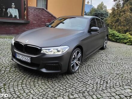 БМВ 5 Серія 2019 у Європі на Automoto.ua Чорний БМВ 5 Серія, об'ємом двигуна 1 л та пробігом 79 тис. км за 135000 $, фото 1 на Automoto.ua