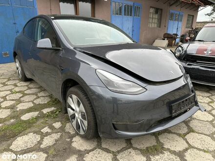 Тесла Model Y, об'ємом двигуна 0 л та пробігом 27 тис. км за 24773 $, фото 1 на Automoto.ua