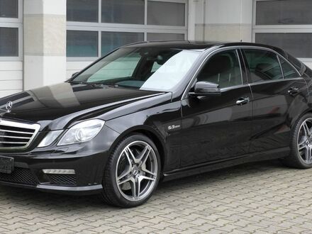 Мерседес E 63 AMG 2009 в Европе на Automoto.ua Черный Мерседес E 63 AMG, объемом двигателя 6.21 л и пробегом 96 тыс. км за 37208 $, фото 1 на Automoto.ua