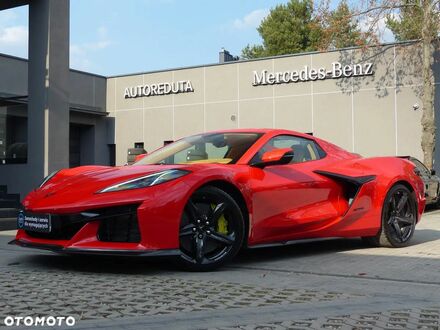 Шевроле Корвет 2022 в Европе на Automoto.ua Красный Шевроле Корвет, объемом двигателя 6.16 л и пробегом 5 тыс. км за 799900 $, фото 1 на Automoto.ua