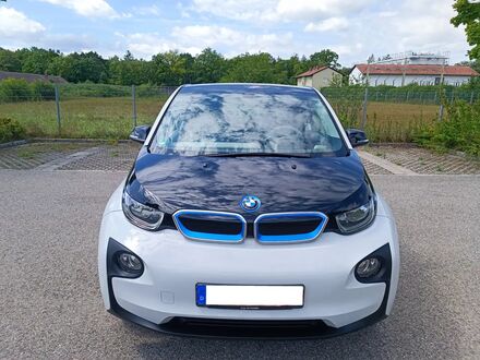 БМВ И3 2017 в Европе на Automoto.ua Белый БМВ И3, объемом двигателя 0 л и пробегом 62 тыс. км за 18360 $, фото 1 на Automoto.ua