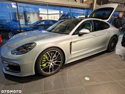 Порше Panamera, об'ємом двигуна 2.89 л та пробігом 8 тис. км за 145788 $, фото 1 на Automoto.ua