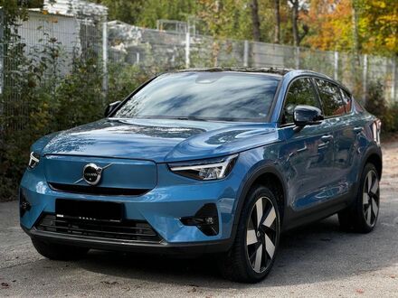 Вольво C40 2022 в Европе на Automoto.ua Синий Вольво C40, объемом двигателя 0 л и пробегом 85 тыс. км за 35535 $, фото 1 на Automoto.ua