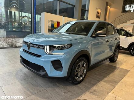 Ситроен С3 2025 в Европе на Automoto.ua Синий Ситроен С3, объемом двигателя 1 л и пробегом 2 тыс. км за 66500 $, фото 1 на Automoto.ua