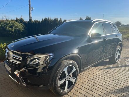 Мерседес ЦЛЦ-класс 2018 в Европе на Automoto.ua Черный Мерседес ЦЛЦ-класс, объемом двигателя 1.99 л и пробегом 45000 тыс. км за 127000 $, фото 1 на Automoto.ua