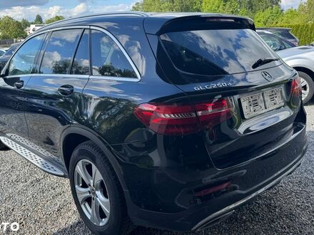 Мерседес ЦЛЦ-класс 2018 в Европе на Automoto.ua Черный Мерседес ЦЛЦ-класс, объемом двигателя 2.14 л и пробегом 230 тыс. км за 12712 $, фото 1 на Automoto.ua