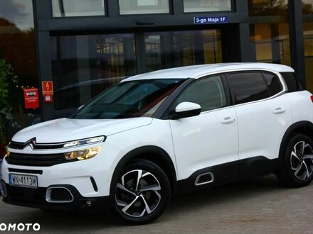 Ситроен C5 Aircross 2019 в Европе на Automoto.ua Белый Ситроен C5 Aircross, объемом двигателя 1 л и пробегом 55 тыс. км за 91000 $, фото 1 на Automoto.ua