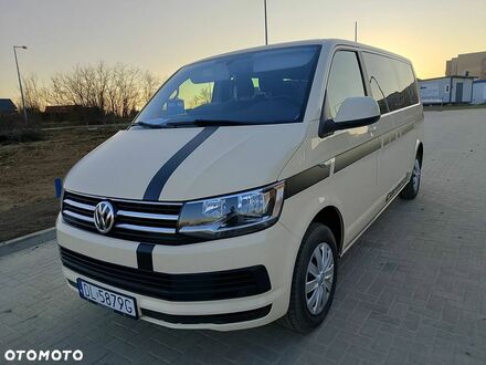 Фольксваген Каравелла 2017 в Европе на Automoto.ua Бежевый Фольксваген Каравелла, объемом двигателя 1 л и пробегом 245 тыс. км за 76999 $, фото 1 на Automoto.ua