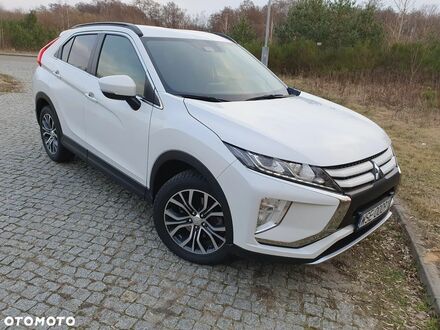Мицубиси Eclipse Cross 2020 в Европе на Automoto.ua Белый Мицубиси Eclipse Cross, объемом двигателя 1 л и пробегом 94 тыс. км за 74900 $, фото 1 на Automoto.ua