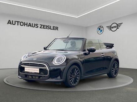 Мини One Cabrio 2021 в Европе на Automoto.ua Черный Мини One Cabrio, объемом двигателя 1.5 л и пробегом 46 тыс. км за 22428 $, фото 1 на Automoto.ua