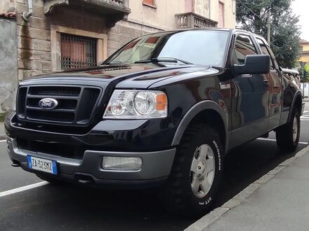 Форд Ф-150 2004 у Європі на Automoto.ua Чорний Форд Ф-150, об'ємом двигуна 5.4 л та пробігом 230 тис. км за 22985 $, фото 1 на Automoto.ua