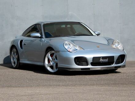 Порше 996 2002 в Европе на Automoto.ua Серебряный Порше 996, объемом двигателя 3.6 л и пробегом 97 тыс. км за 90556 $, фото 1 на Automoto.ua