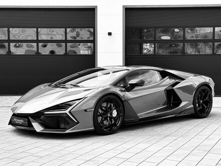 Ламборджини Revuelto 2025 в Европе на Automoto.ua Черный Ламборджини Revuelto, объемом двигателя 6.5 л и пробегом 50 тыс. км за 849687 $, фото 1 на Automoto.ua
