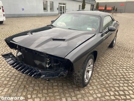Додж Challenger 2015 у Європі на Automoto.ua Чорний Додж Challenger, об'ємом двигуна 3.6 л та пробігом 160 тис. км за 37500 $, фото 1 на Automoto.ua