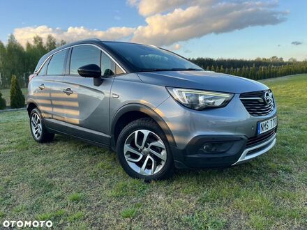 Опель Crossland X, объемом двигателя 1.56 л и пробегом 101 тыс. км за 10043 $, фото 1 на Automoto.ua