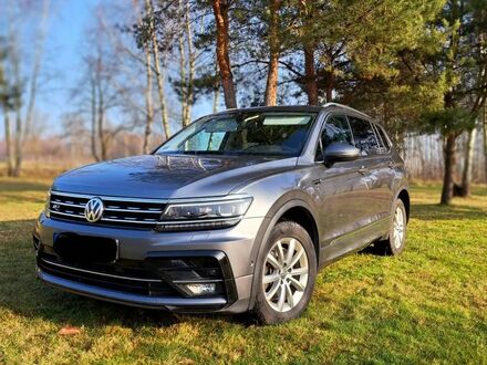 Фольксваген Tiguan Allspace 2019 в Европе на Automoto.ua Серый Фольксваген Tiguan Allspace, объемом двигателя 1.98 л и пробегом 95 тыс. км за 119000 $, фото 1 на Automoto.ua